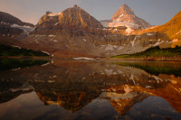 mount assiniboine